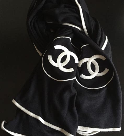 chanel sciarpe|foulard chanel sito ufficiale.